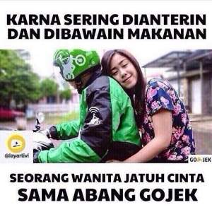 Dapat dari akun Path teman. Selain penasaran siapa copywriternya, siapa ya modelnya?