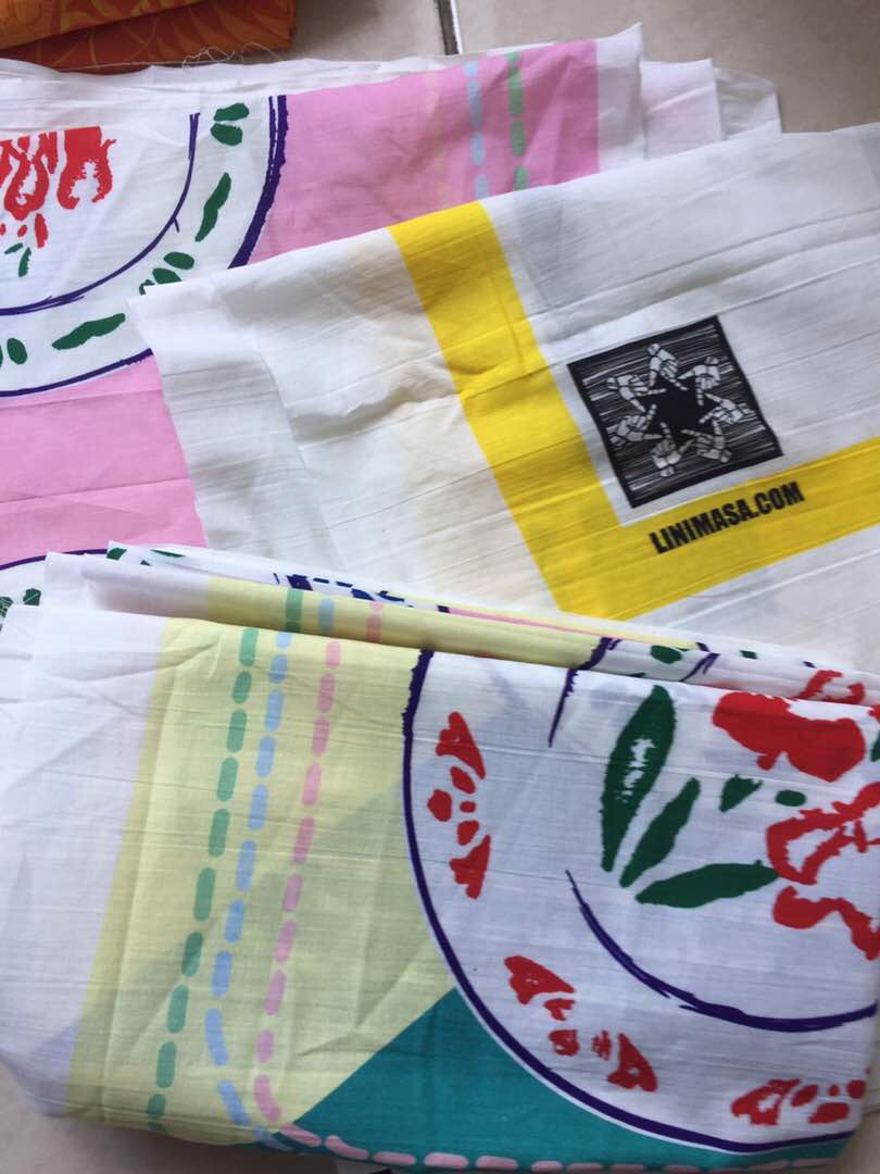 Menyingkap Dunia Selendang